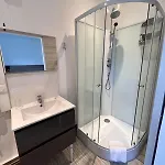 L'univers Hotel 3*