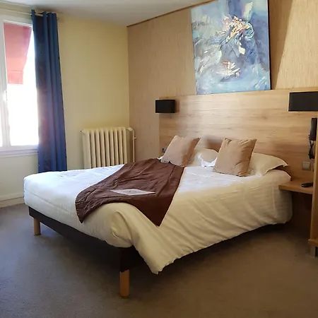 Szálloda L'univers 3*