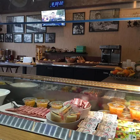 Отель L'univers Шательро