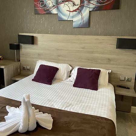 L'univers Hotel