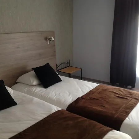 Hotel L'univers 3*